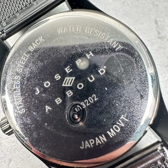 Joseph Abboud Watch Mens 43mm Round Gray Mesh Band Quartz Classic New Battery - Picture 8 of 11